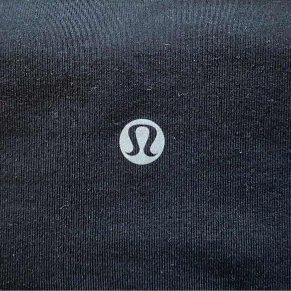 Lululemon sports top racer back size S - Picture 7 of 9